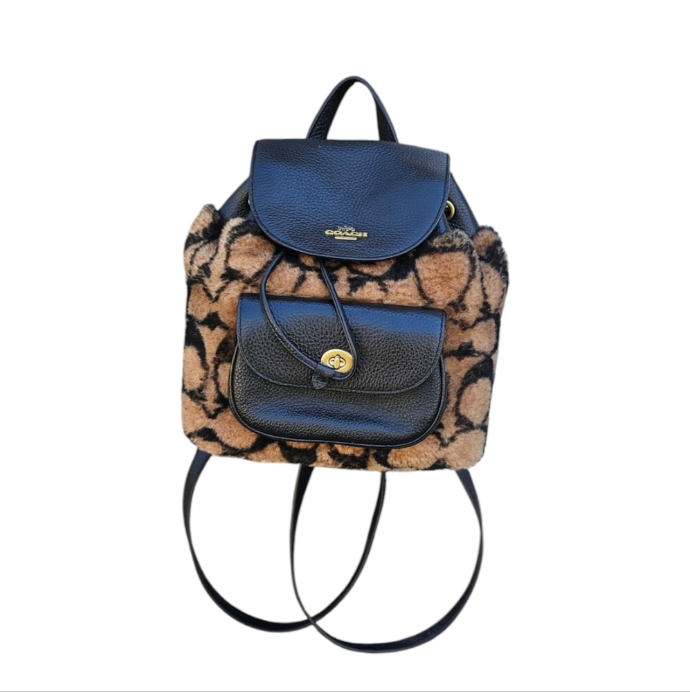 Coach X Jennifer Lopez Pennie Backpack  Signature Shearling